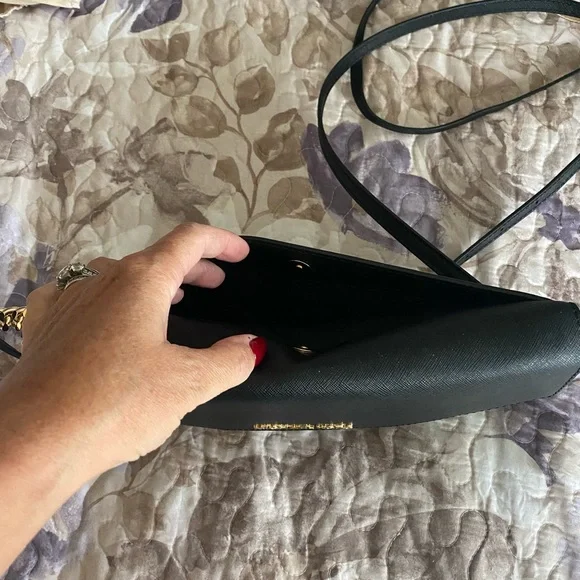 Michael Kors Black Crossbody Bag - Picture 3 of 9